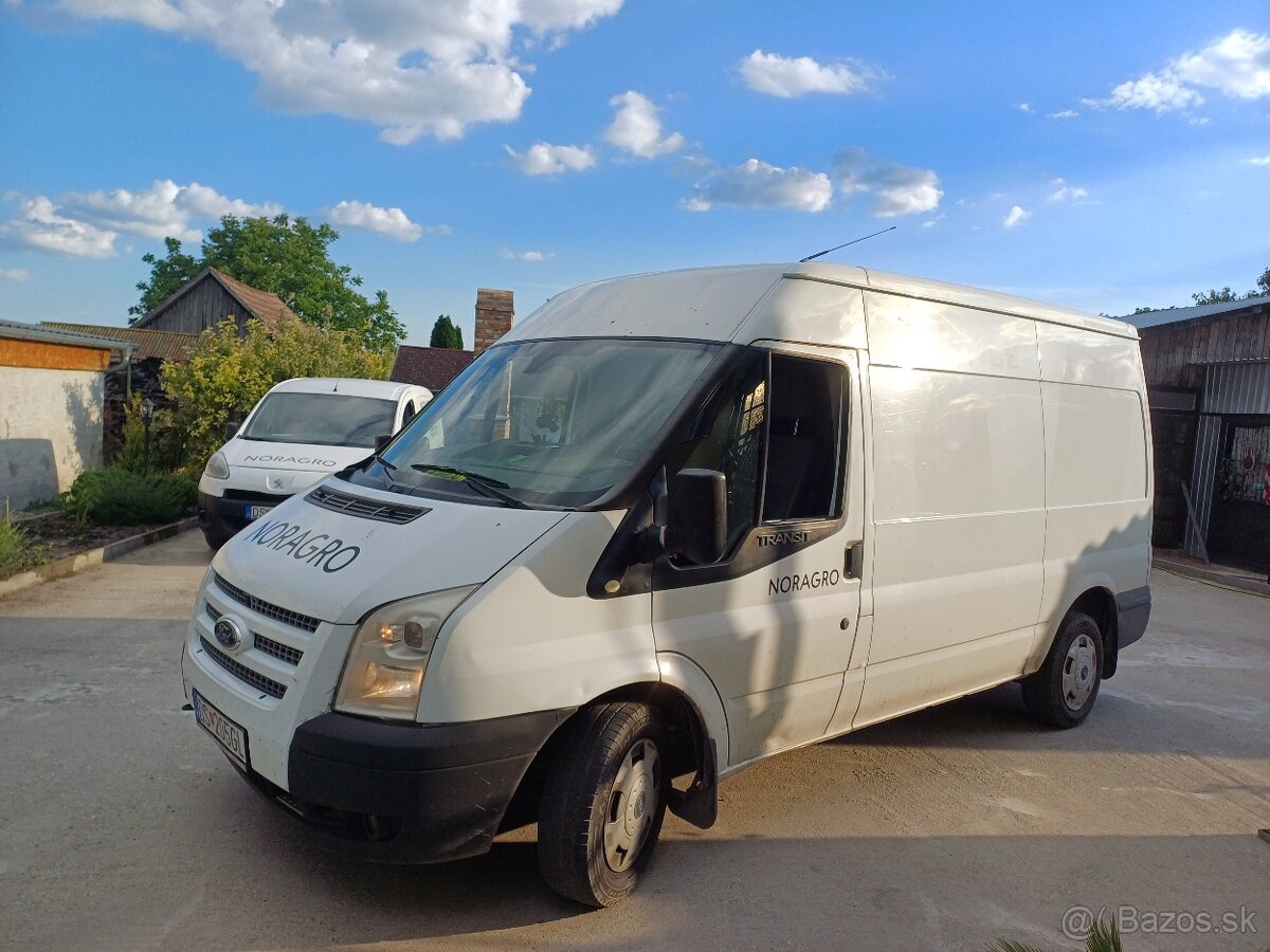 Ford transit 100T300