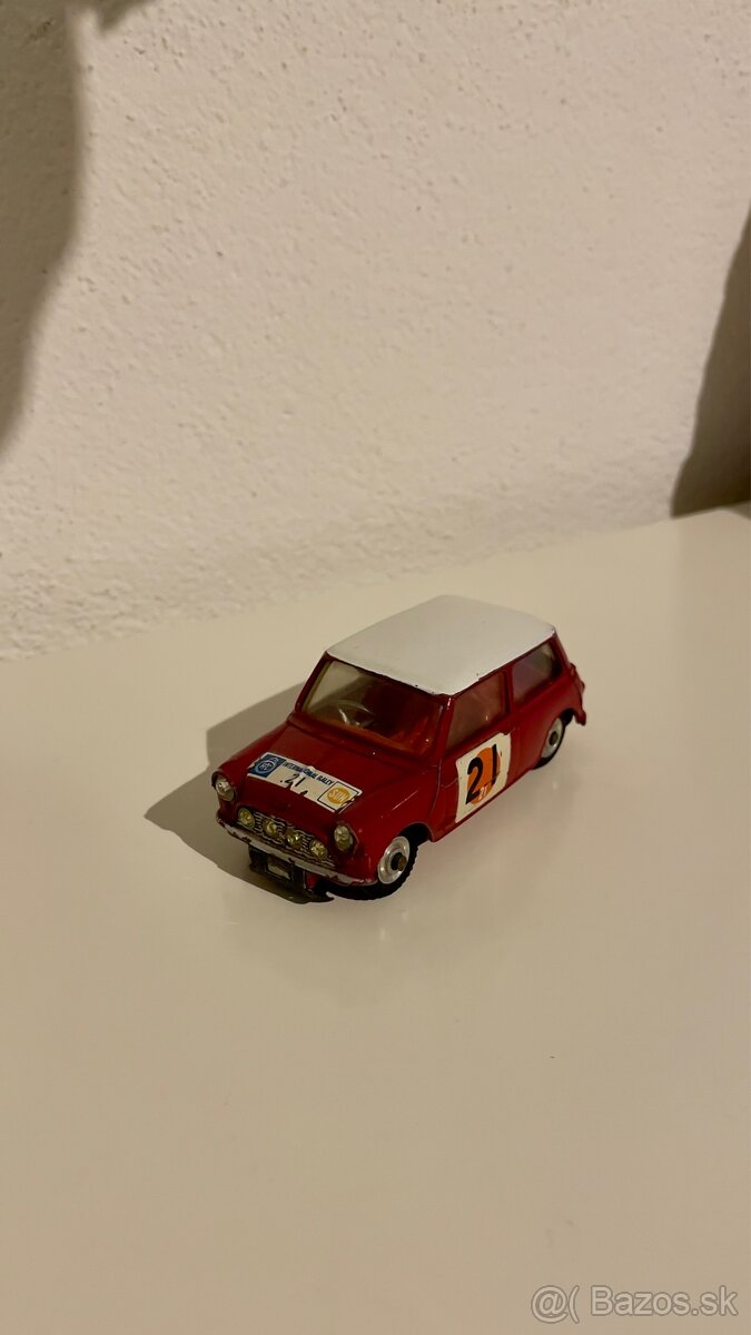 Corgi Mini Cooper