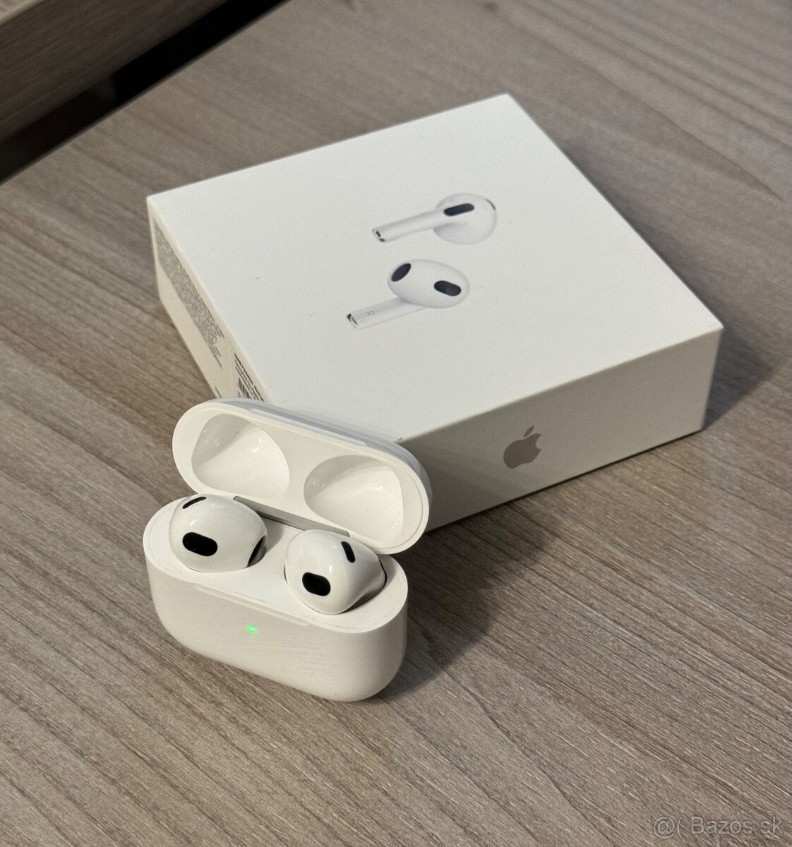 Nové Apple AirPods (3. generácie) Magsafe