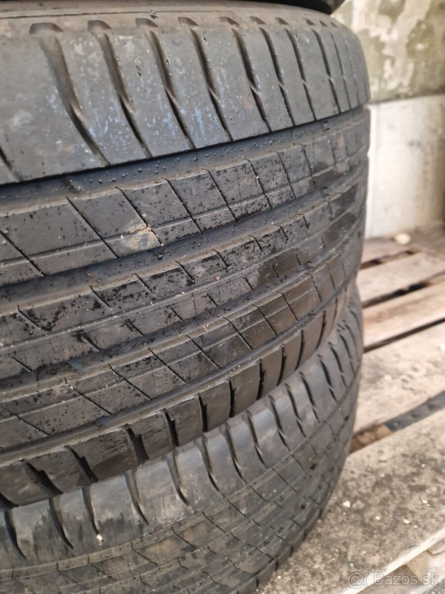 Mercedes GLE 275/50 R 20 letne pneu