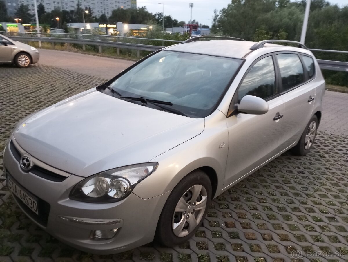 Predám Hyundai i30 CW 1.6 CRDI Diesel 90 kW