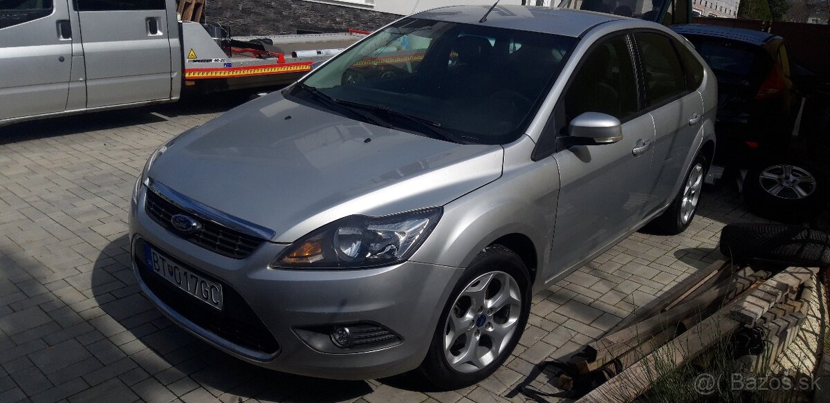 Ford Focus 1.6 benzin r.v.2009