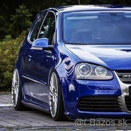 GOLF 5 SKYLINE LED ZADNE SVETLA 