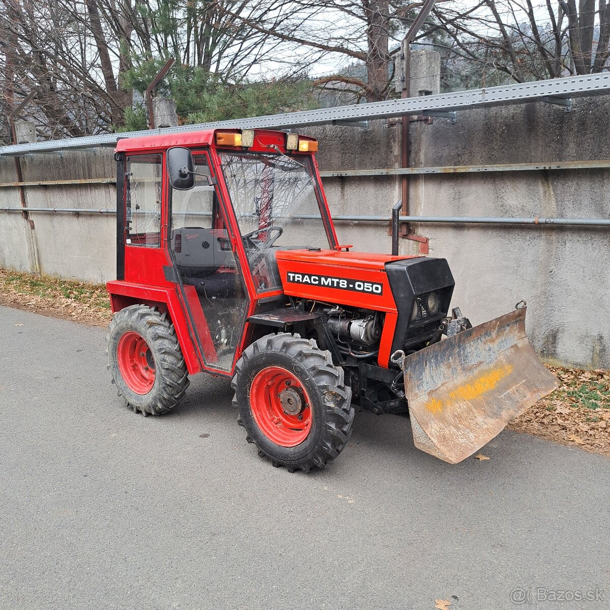 Malotraktor MT8 050