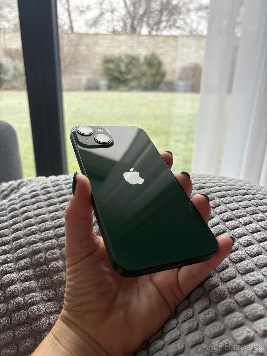 Predám iPhone 13 128GB zelený – TOP stav