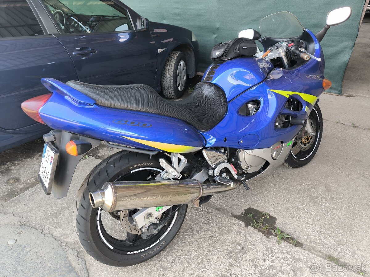 Suzuki GSX 600F