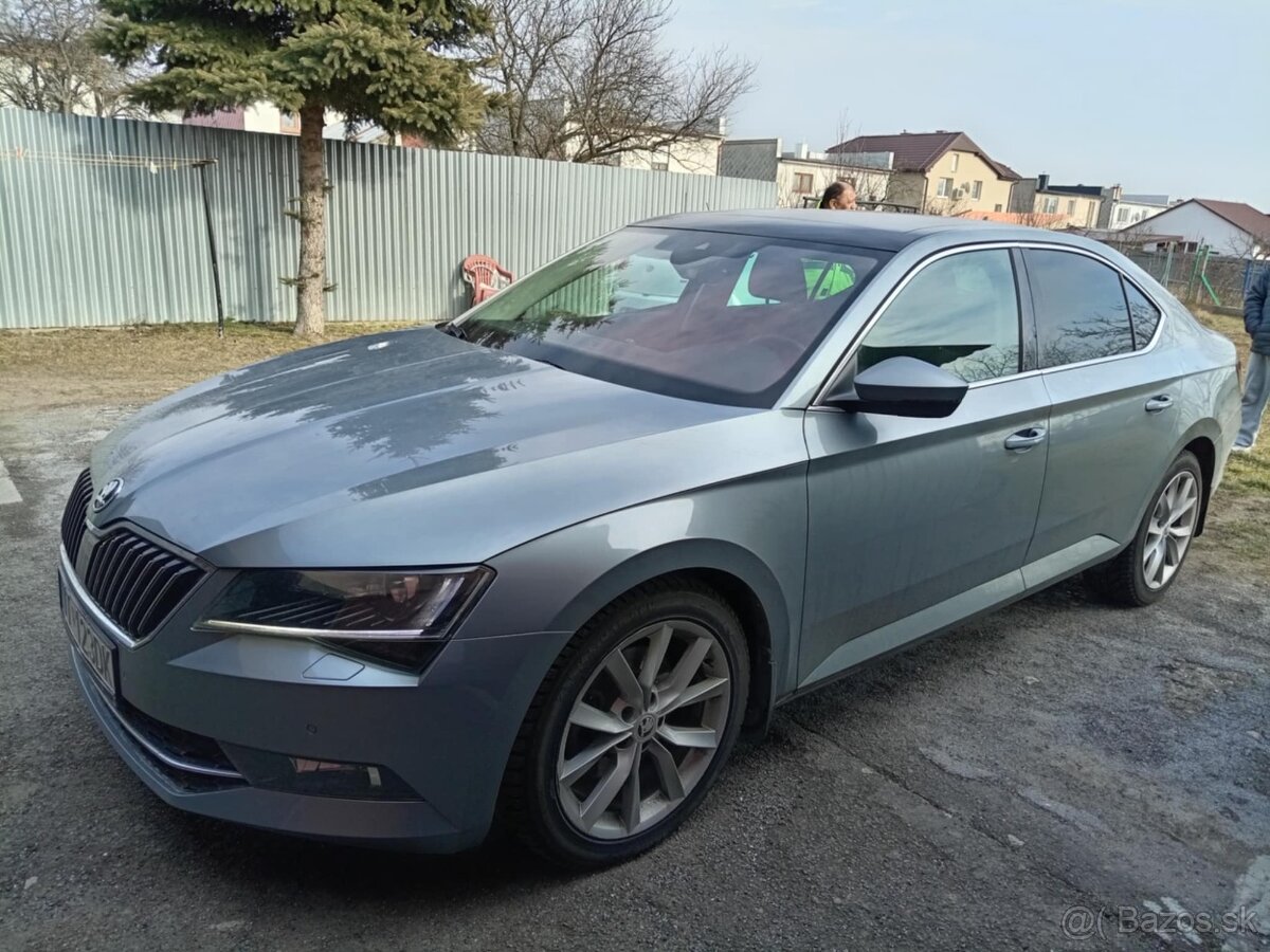 Skoda superb