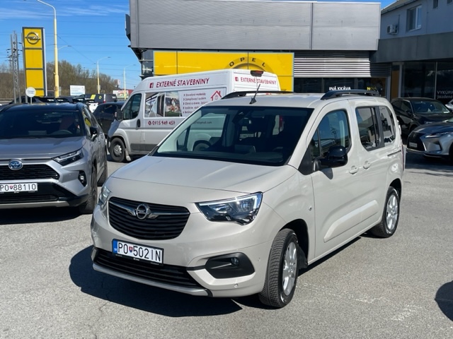 Opel Combo Elegance Plus 1.2, benzín, AT8