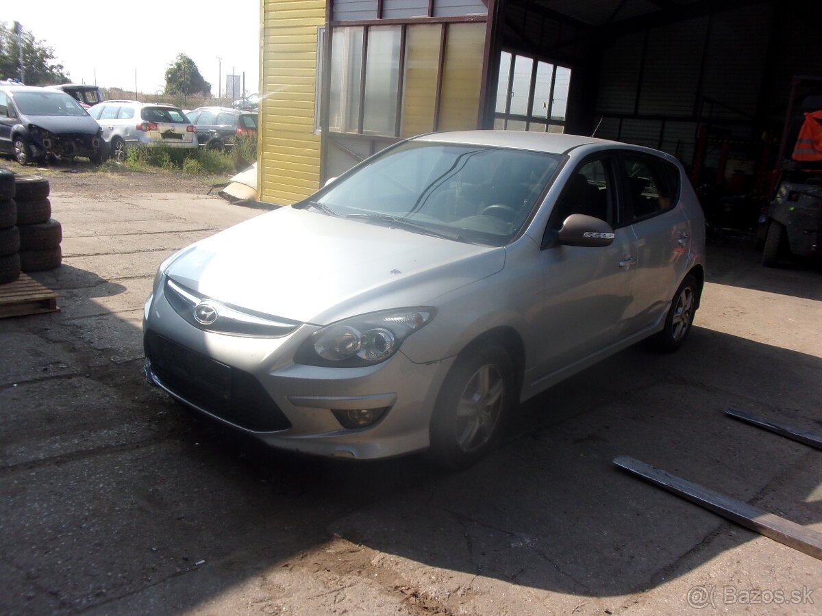 Hyundai i-30 1,6í 93kw 2009