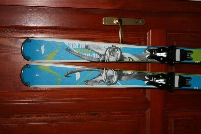 lyže elan 152 cm , lyžiarky Rossignol Alltrack