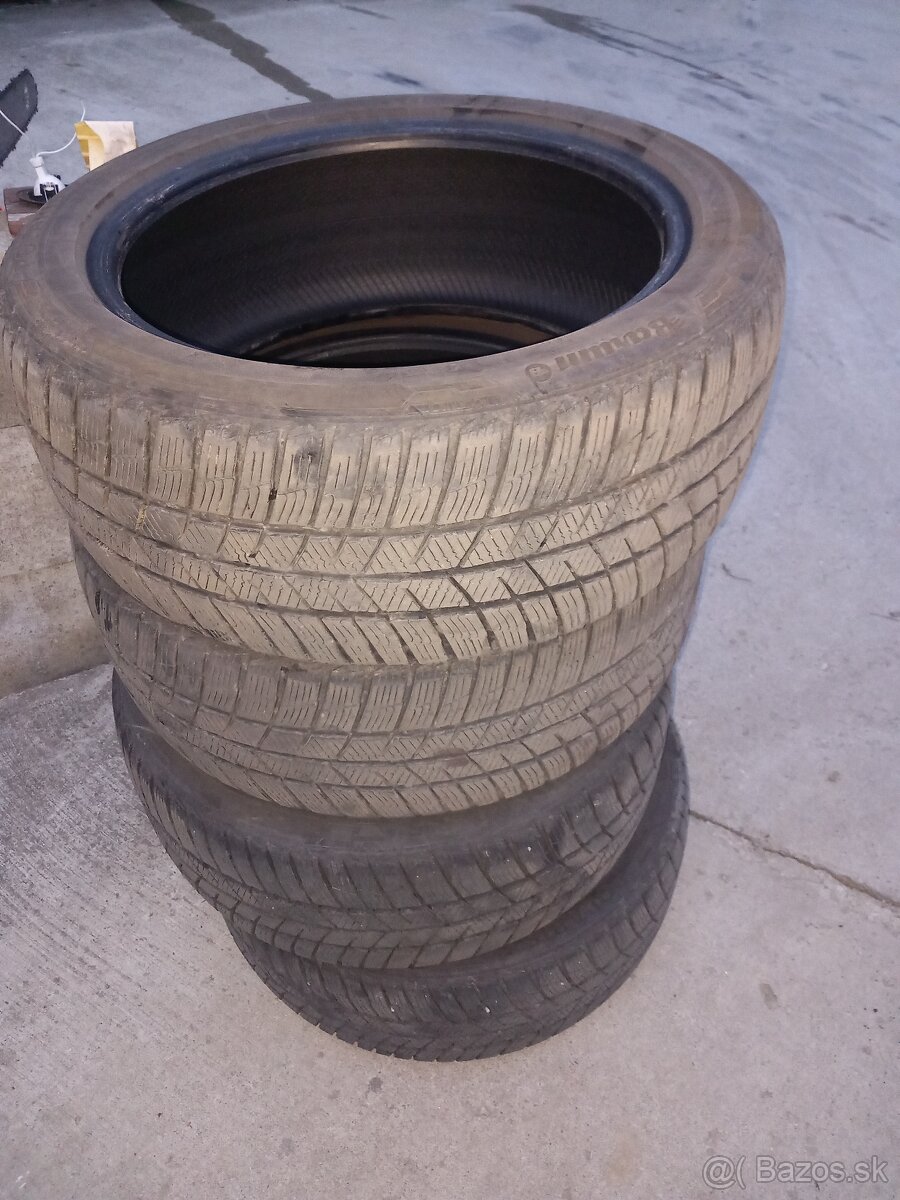 235/45 R18 v xl