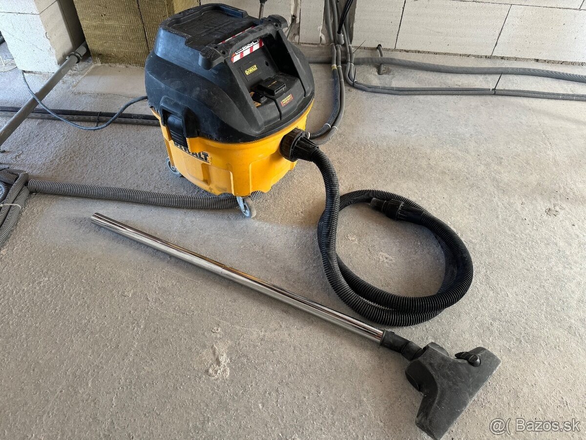 DeWalt DWV 900 L