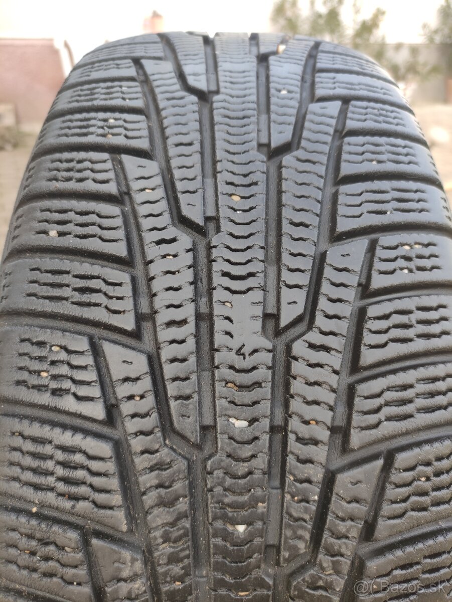 Zimné pneumatiky 205/55 r16