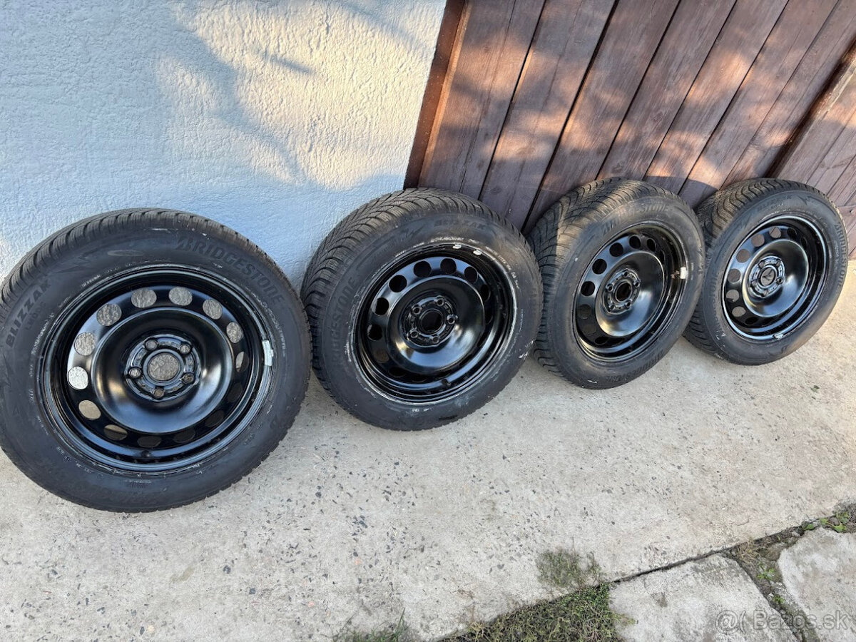 Predám zimný set na Octavia 4, 5x112 R16 205/60 R16