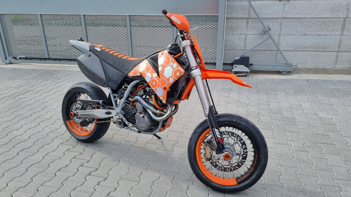 KTM SMC 625 Supermoto okruhovka