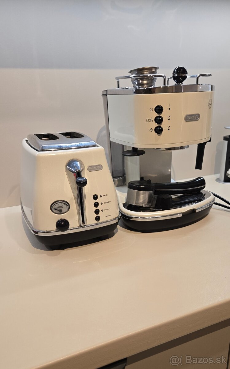 Kávovar+hriankovač Delonghi