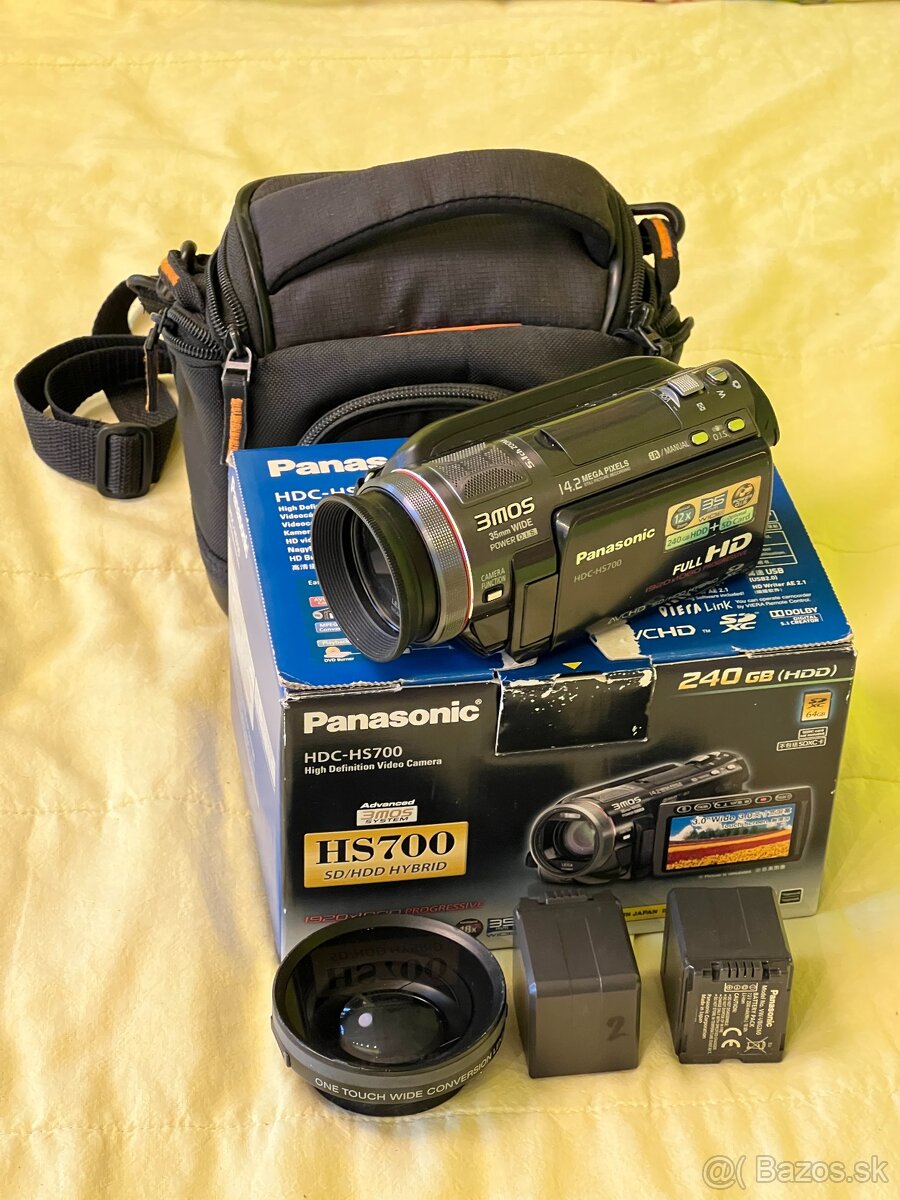 Panasonic HDC-HS700