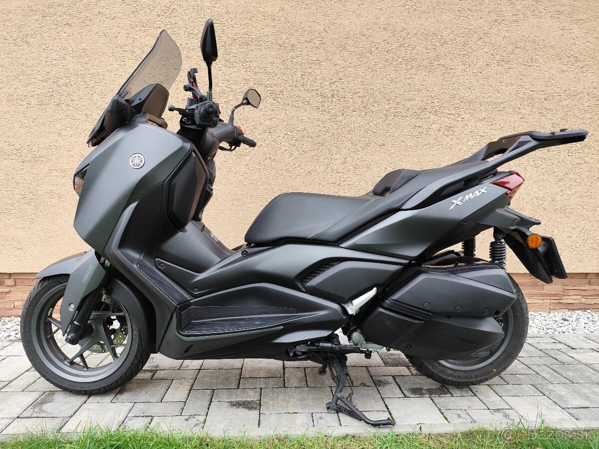 Yamaha xmax 300