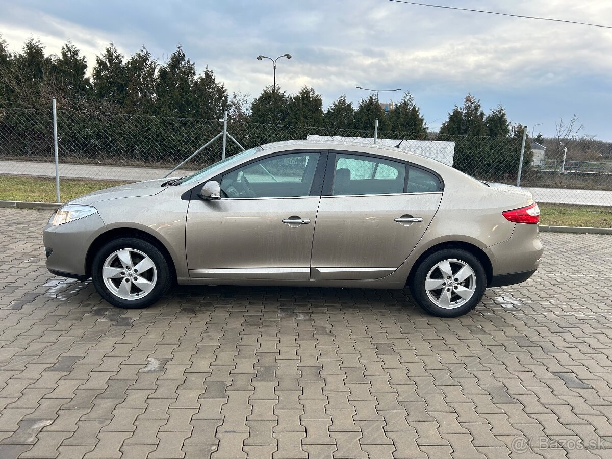 Renault Fluence 1.5dci 78kw - 1. Majiteľ