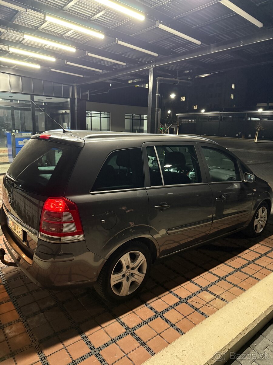 Opel zafira 1.7 cdti 7 miest