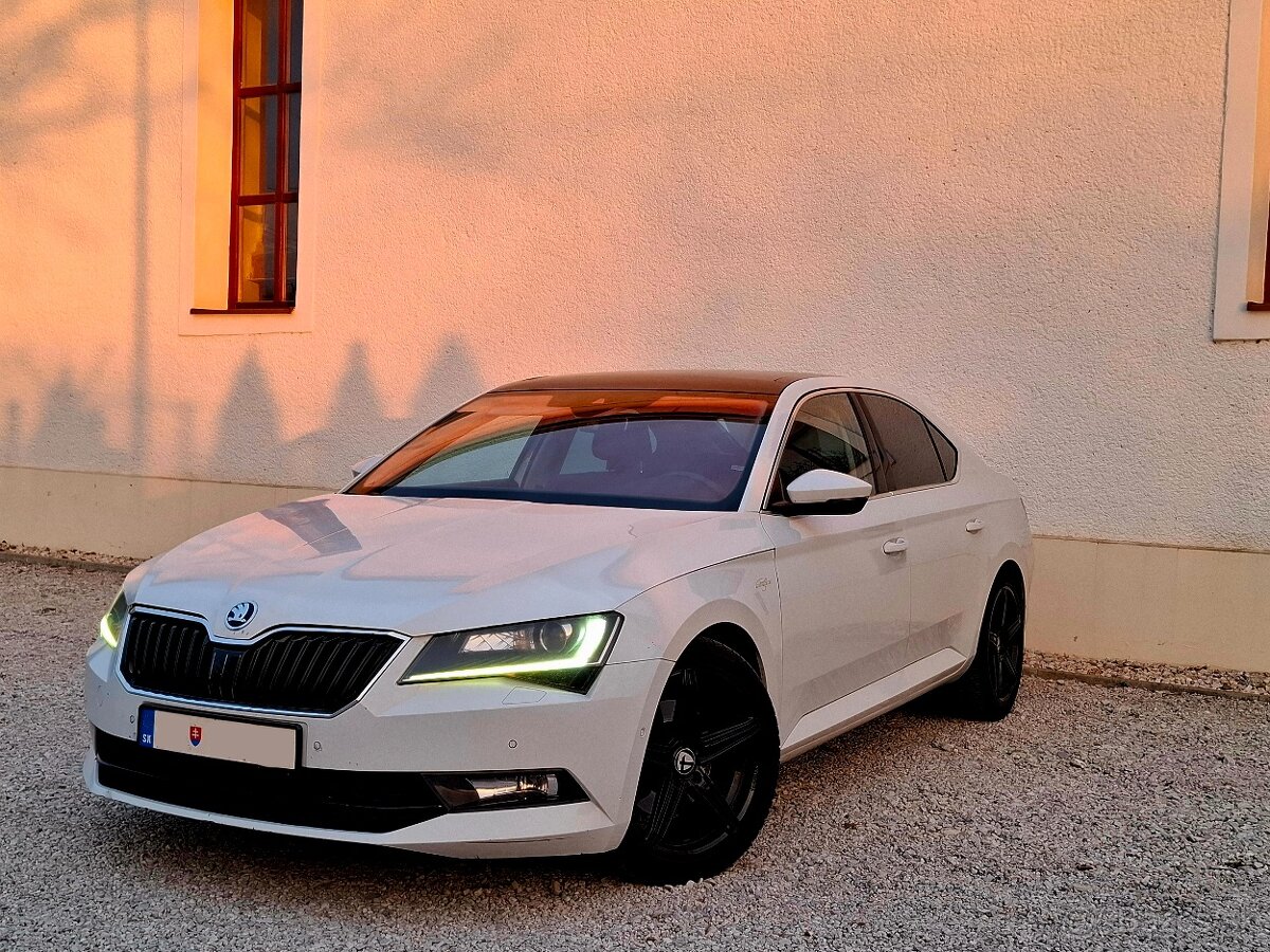 Škoda Superb 3  Laurin & Klememt LED NAVI ACC LANE ASSIST