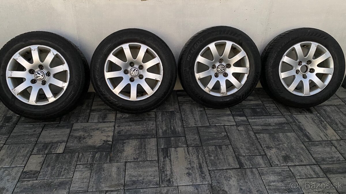 Zimna sada - vw hlnikove disky s 195/65 R15 rozteč 5x112