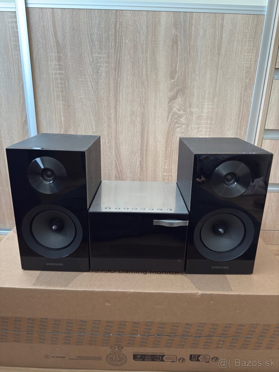 Hi-Fi Samsung MM-E330D