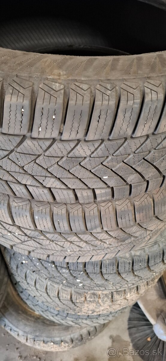 185/60R15