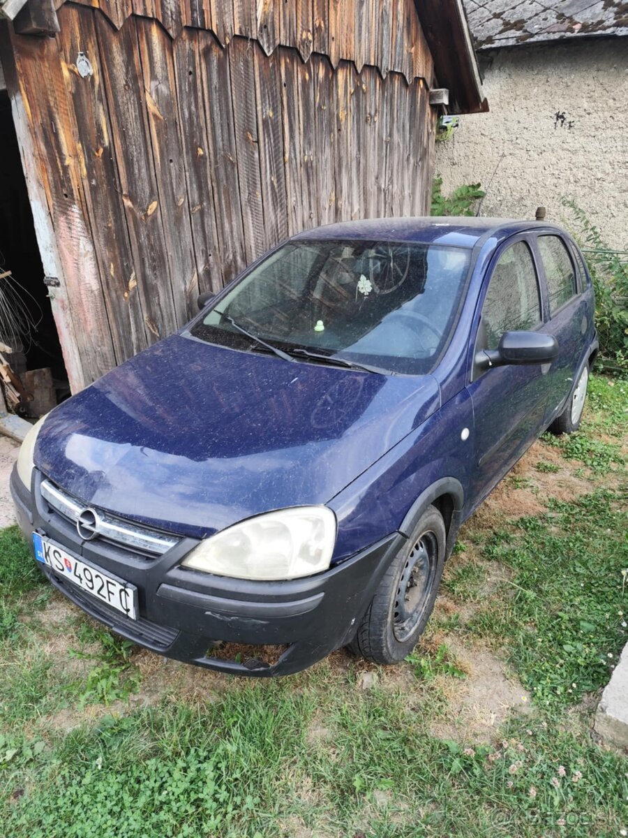 Opel corsa C1.0