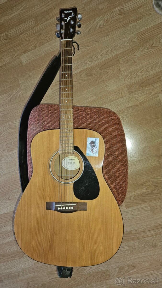 Elektroakustická gitara Yamaha FX310A