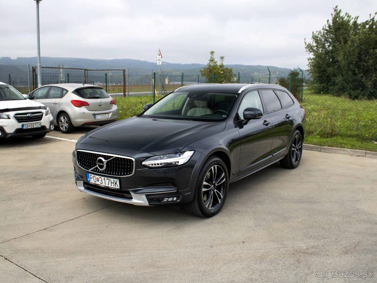 Volvo V90 CC D5 Cross Country Pro AWD A/T, SR,Odpočet DPH