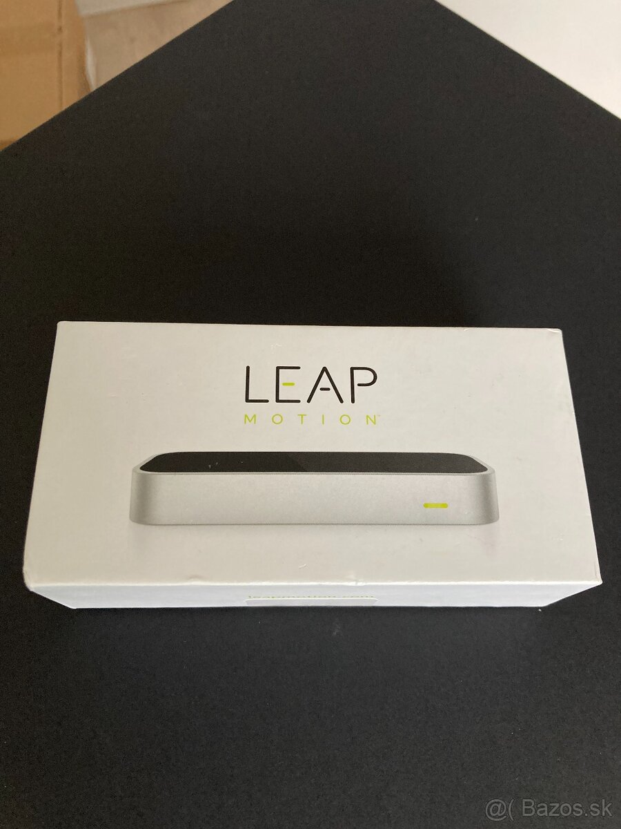 Leap Motion VR Controller