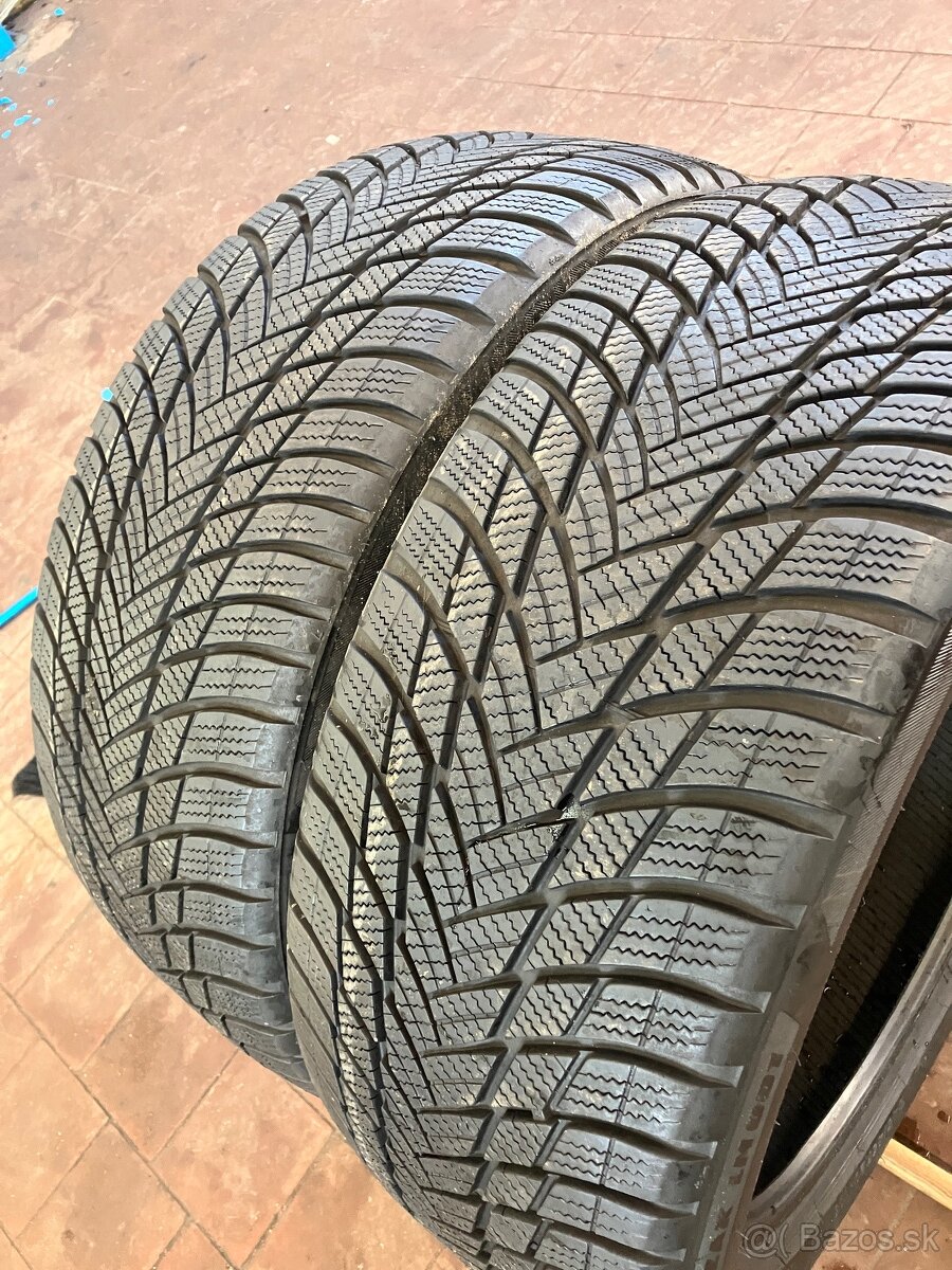 245/45 R20 2ks Bridgestone Blizzak LM001