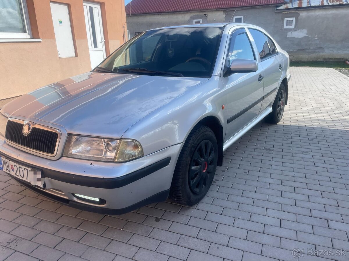 Škoda Octavia1.6 Benzin Rok výroby 2000