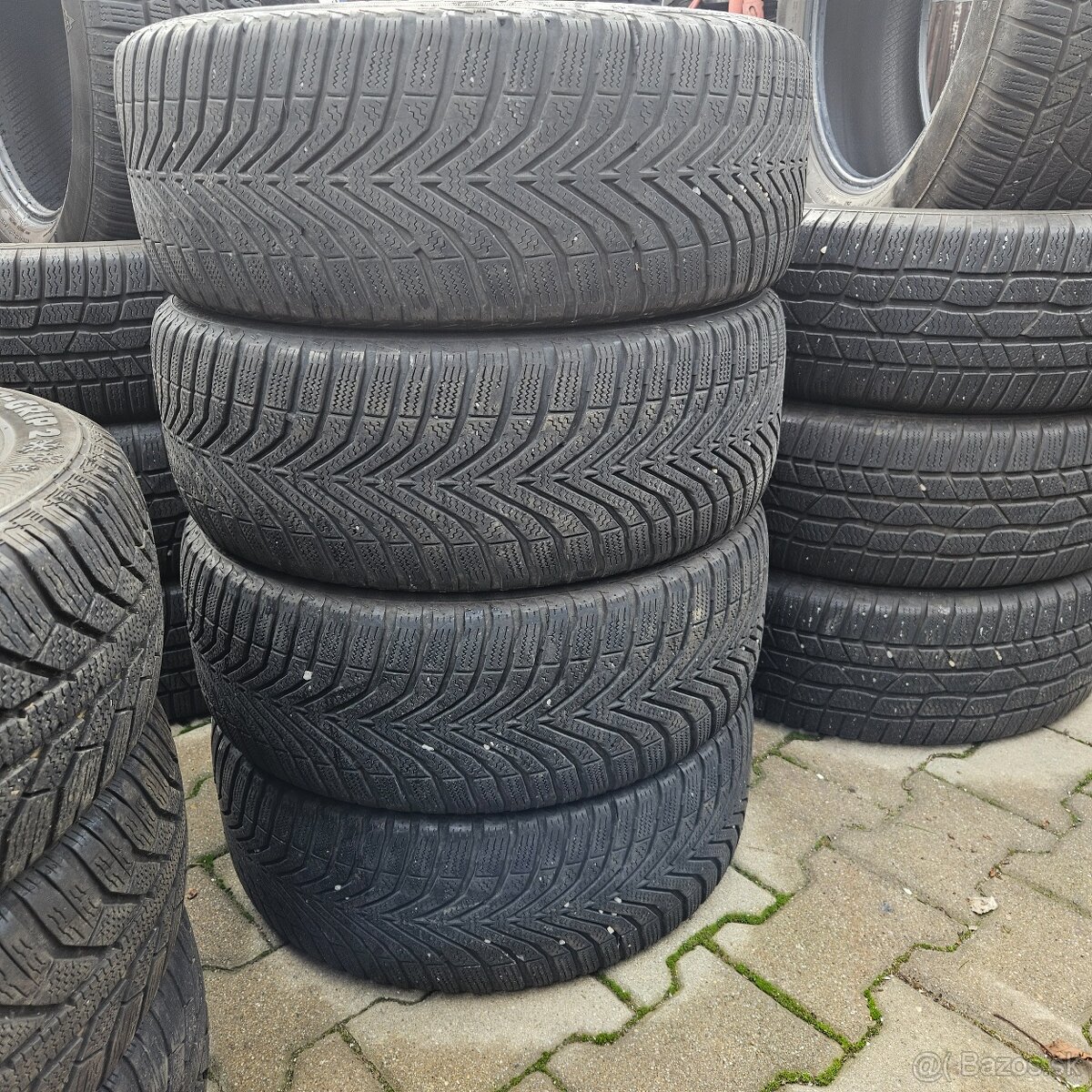 195/50 r15 Vredestein