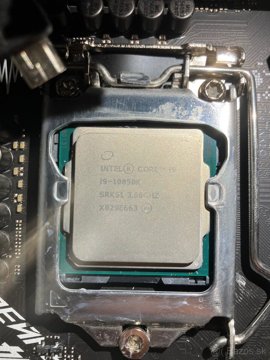 Intel Core i9 10850K