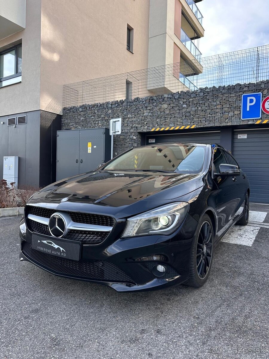 Mercedes-Benz CLA 200D 4-matic