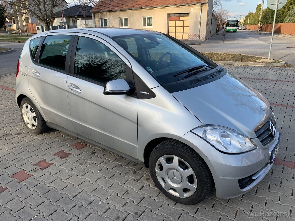 Mercedes Benz A160