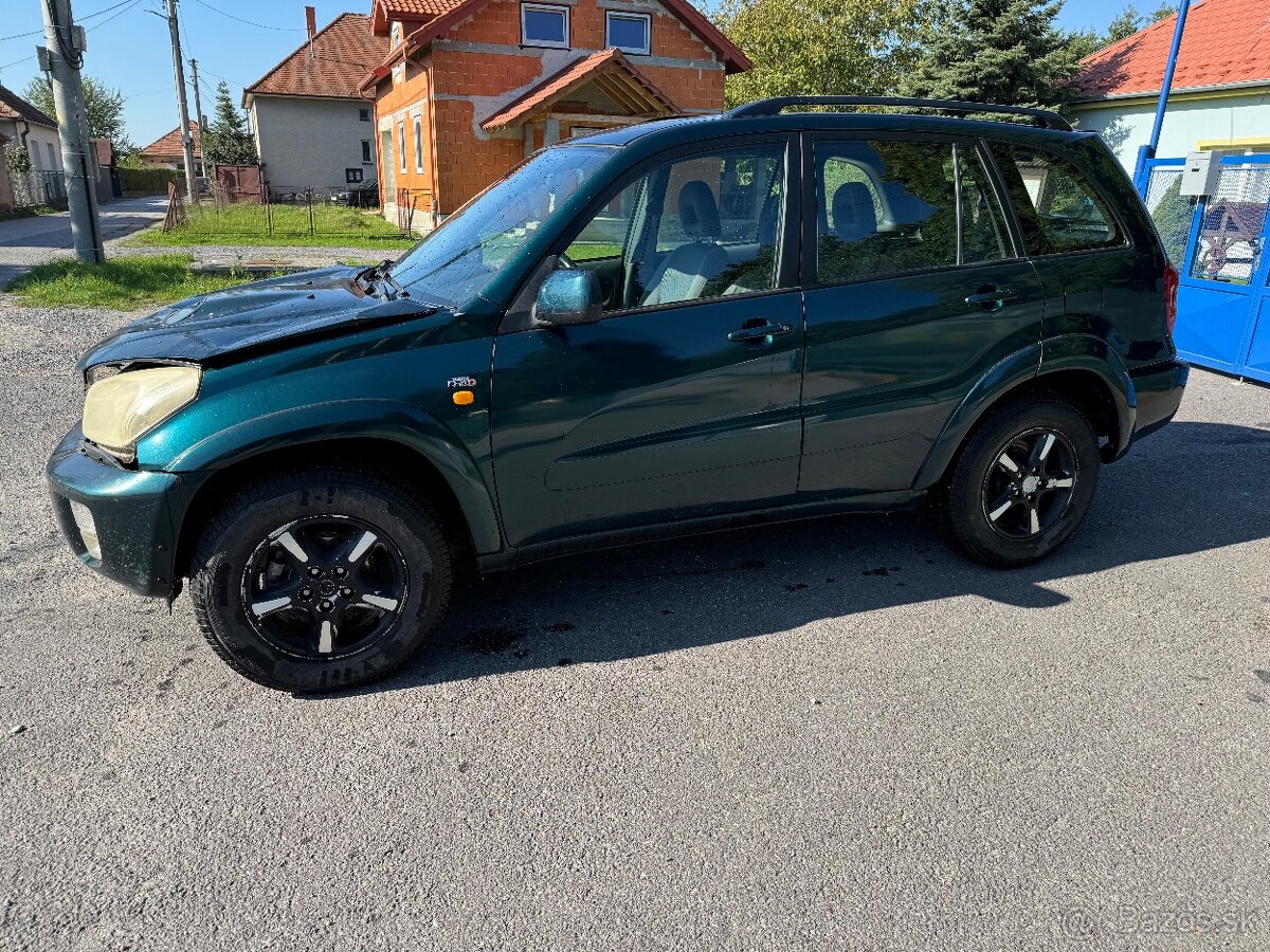 Rozpredam Toyota Rav4 2.0D 85kw 2003