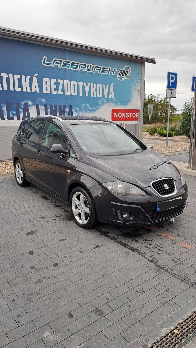 Predám seat altea xl 1.8 tsi 118kw automat dsg 7 stupňový au