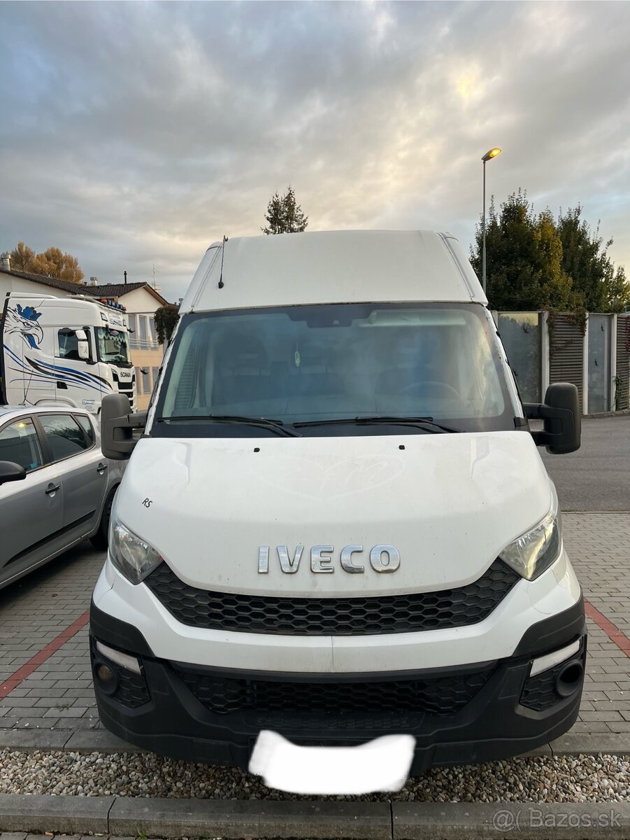 IVECO DAILY 3,0 35S17V - maxi