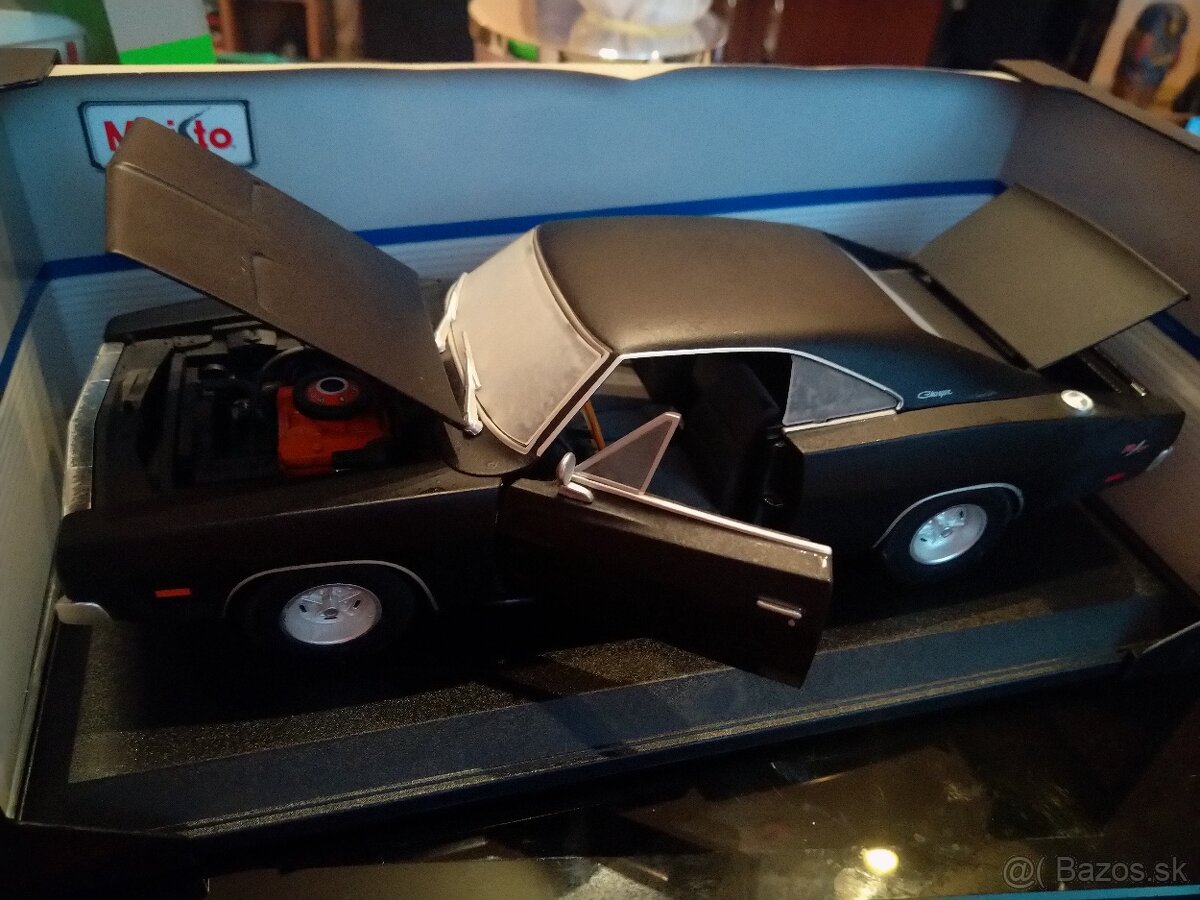 Predam Dodge charger 1969 rt maisto 1 :18