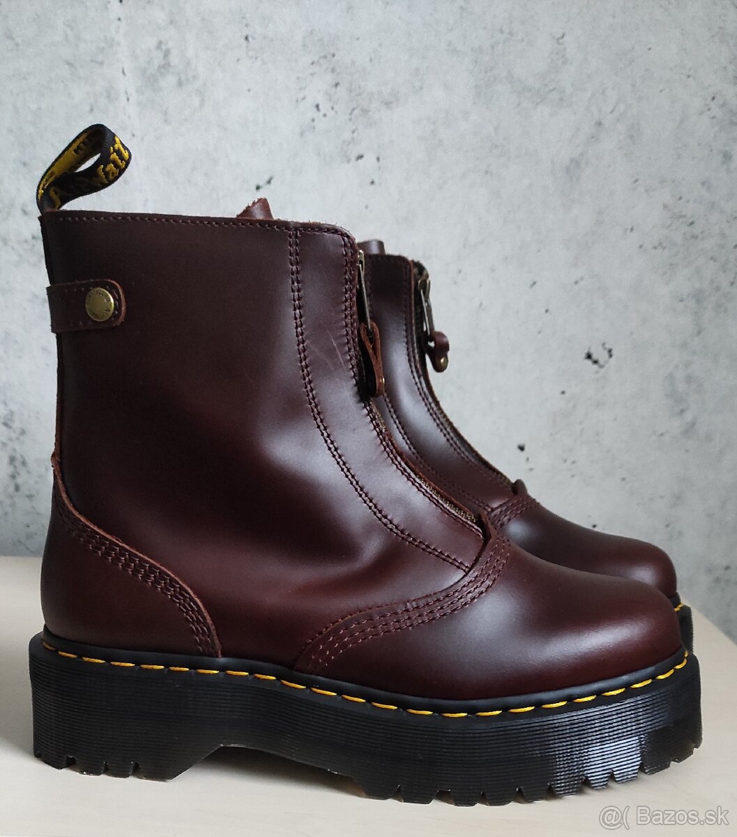 Dr. Martens Jetta EU42