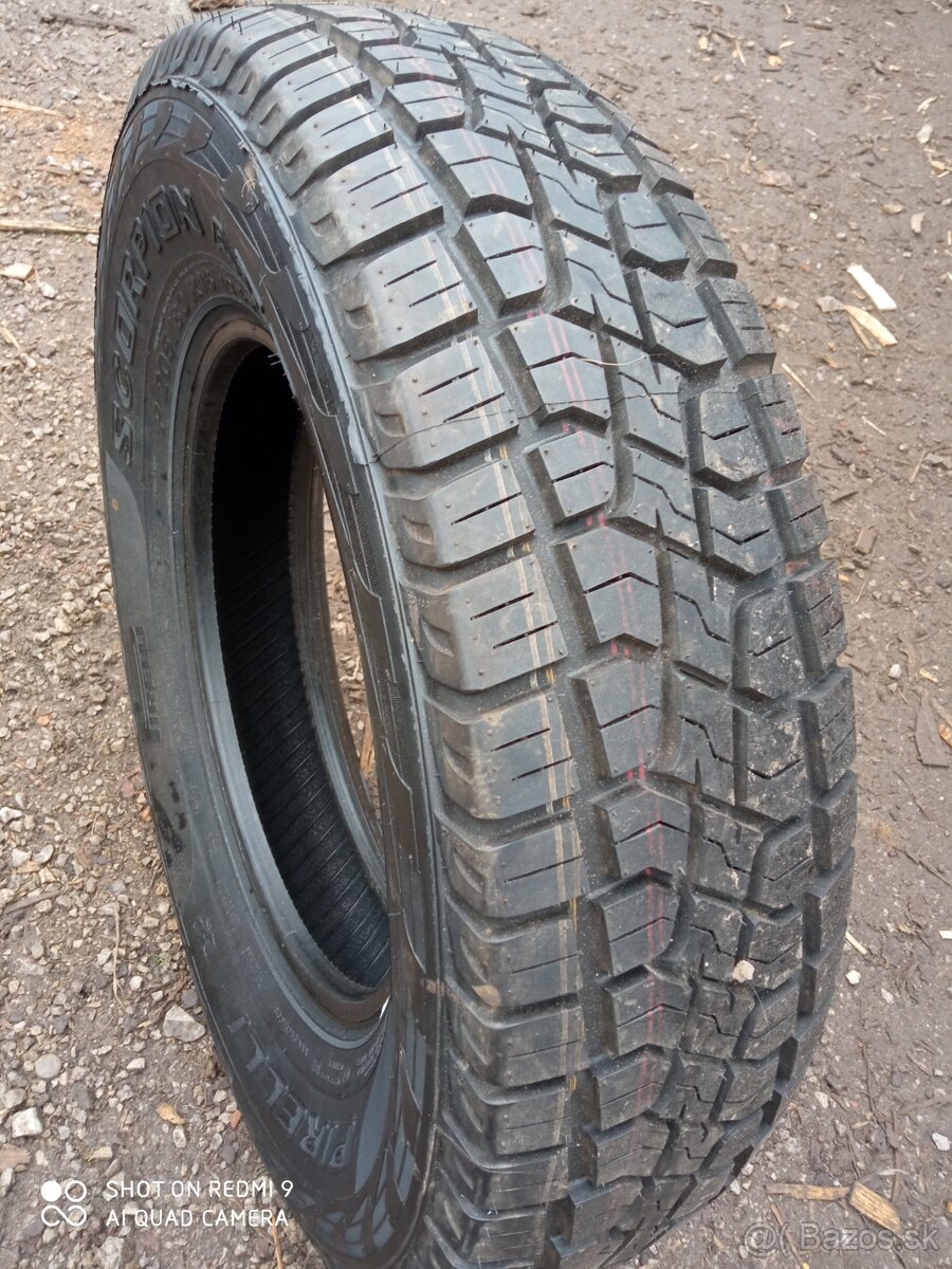 205/80, R16, Pirelli Scorpion STR