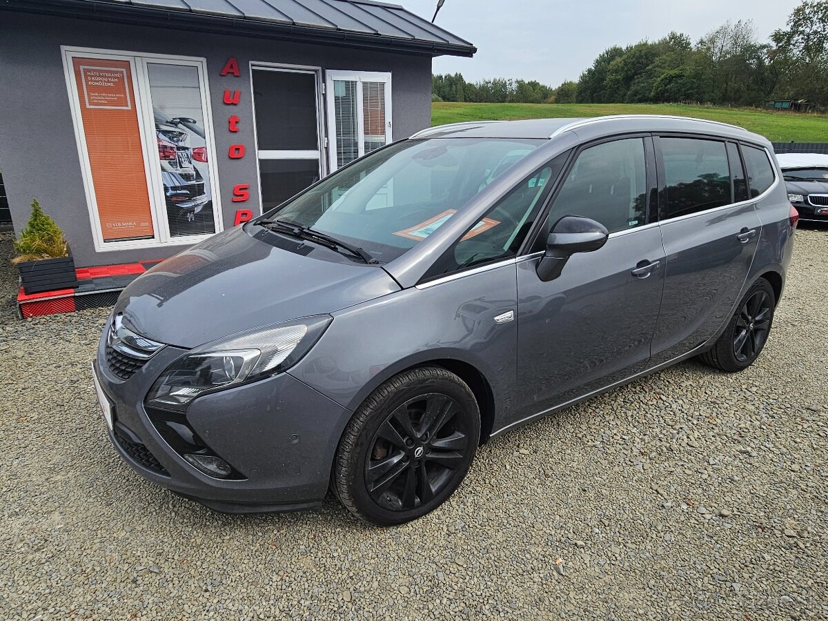 Opel Zafira  tourer 2016 M6 7 miestna Edition Navi Ťažné