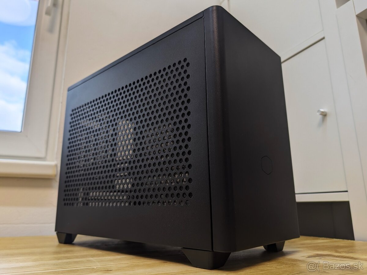 Cooler Master MasterBox NR200P (záruka)