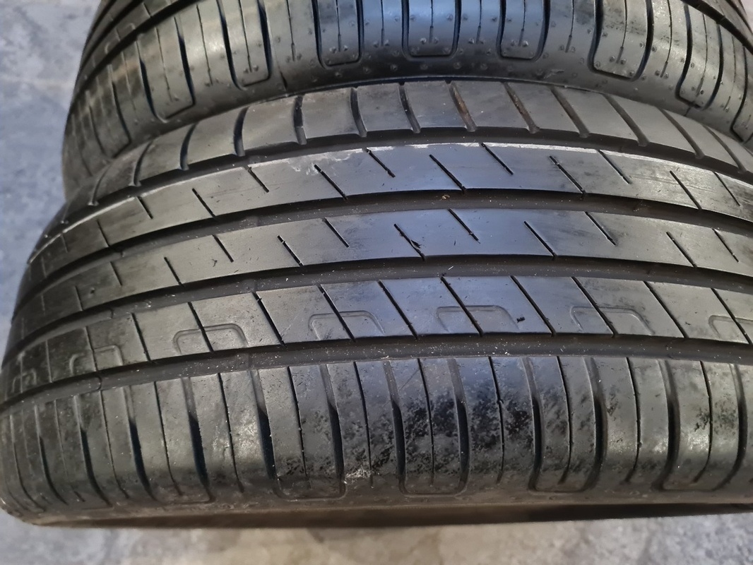 215/55r17 letné 4 ks GOODYEAR dezén 7,9-6,4 mm