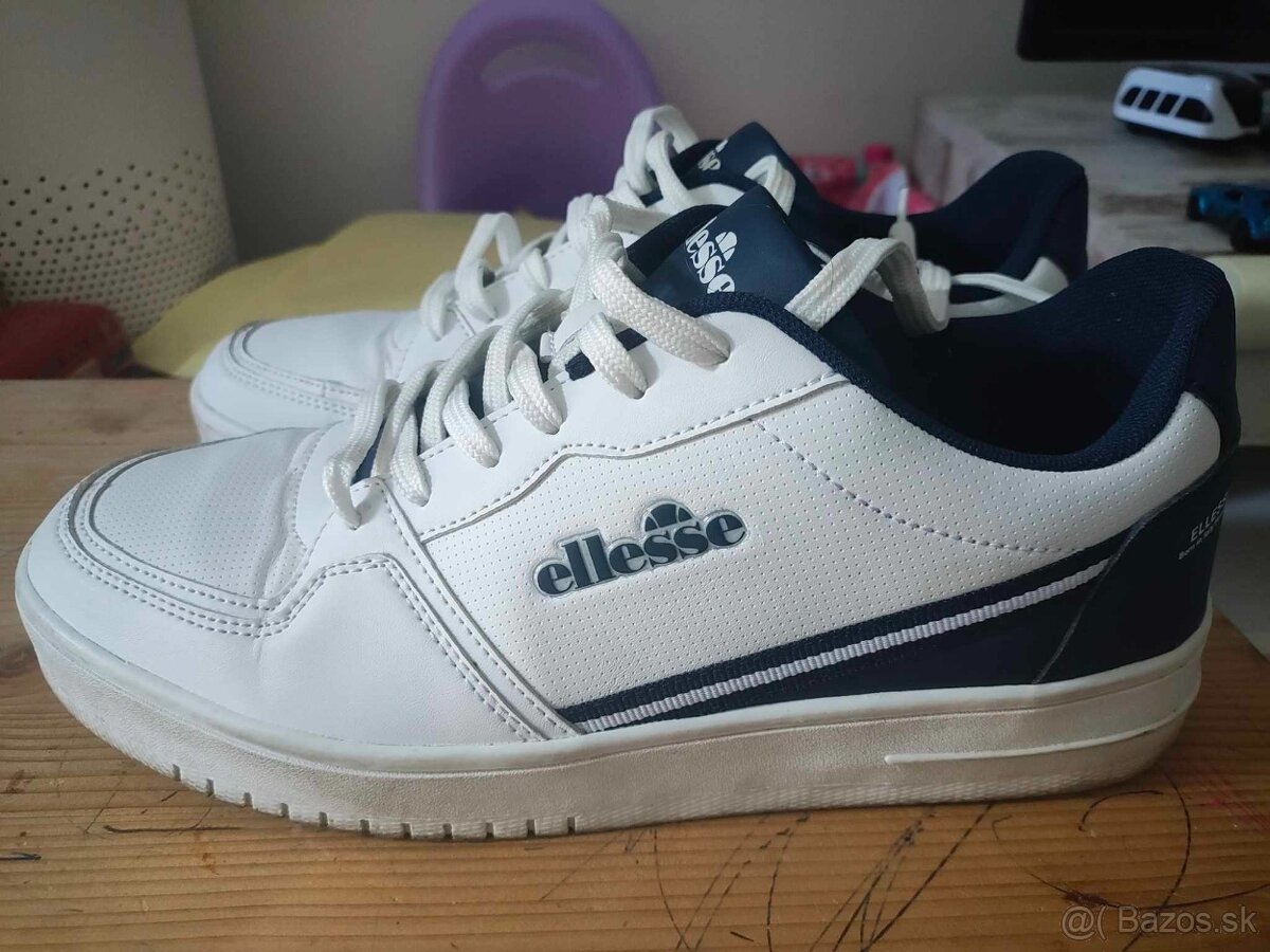 nove tenisky ellesse