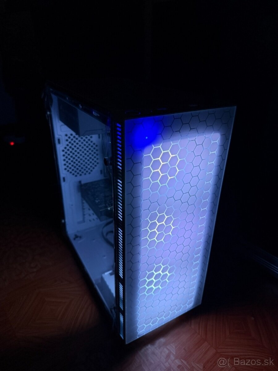 Herný počítač Ryzen 5 5600X 6x3,70GHz.RTX 4060 8GB.16gb ram.