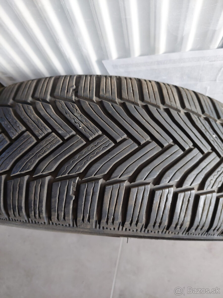 MICHELIN 205/55/R16 pneu zimné